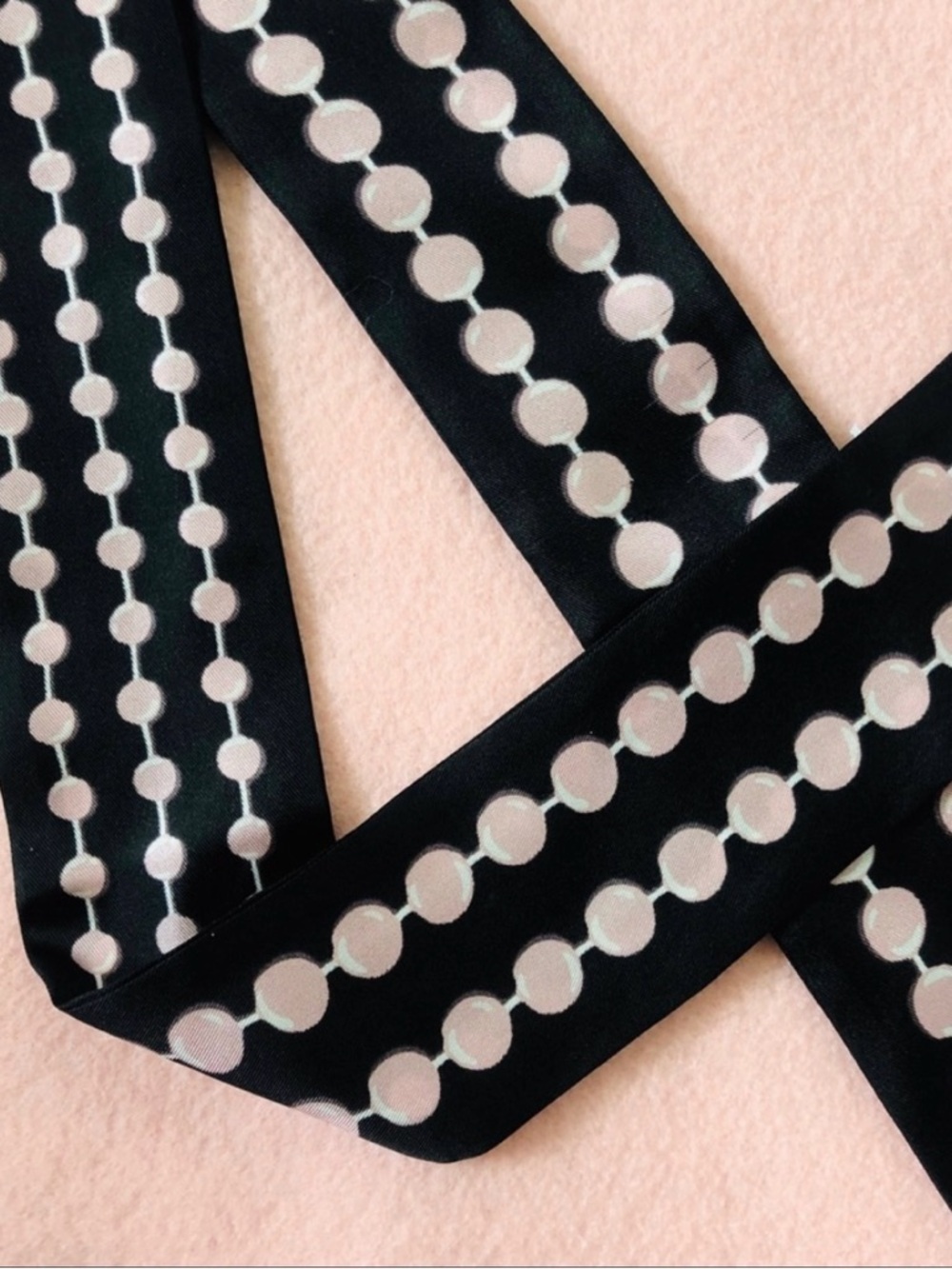 Kate Spade New York ♠️ pearls silk skinny scarf NEW with tags - Picture 2 of 7